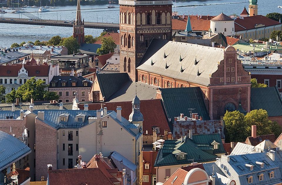 Letonci pozvani da podrume pretvore u skloništa