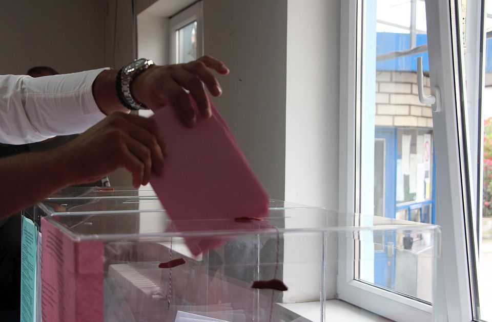 Pokrajinski odbor stranke "Zajedno": Odbori u osam gradova Vojvodine podneli ostavke