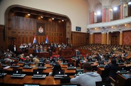 Skupština Srbije danas glasa o rebalansu budžeta i još 58 tačaka dnevnog reda