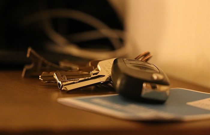 Meštanina Pivnica uz pretnje i batine terali da vrati navodno ukradeni novčanik i ključeve od kola