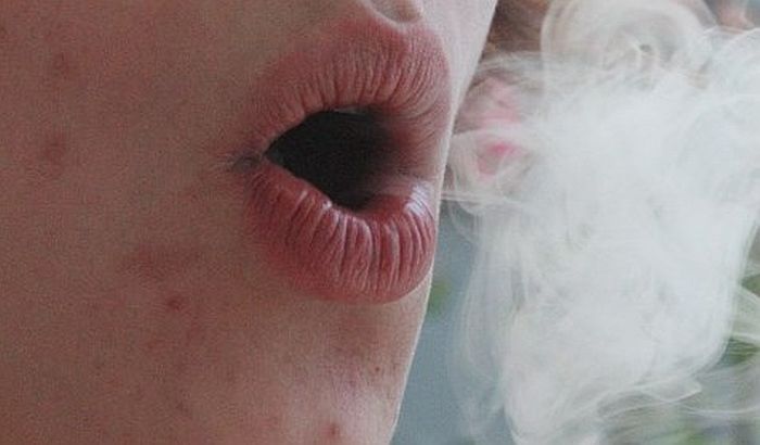 Svaki deseti srednjoškolac puši više od paklice cigara dnevno, sedative koriste bez recepta