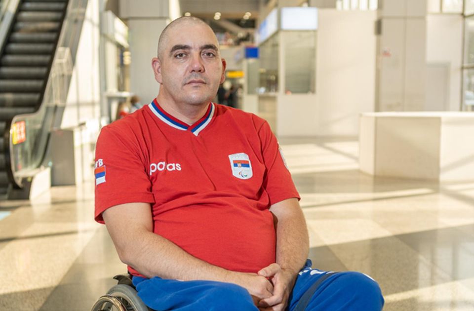 Medalja stiže u Novi Bečej: Laslo Šuranji "upucao" srebro