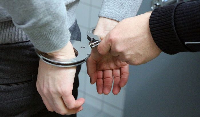 Traženi po poternici uhapšen u Novom Sadu s lažnim dokumentima
