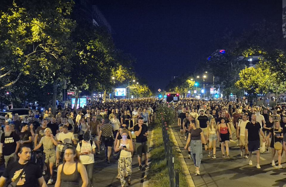 UŽIVO Protestna šetnja u Novom Sadu: 