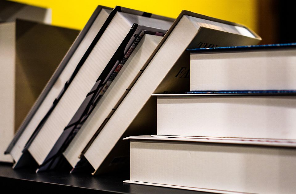 Promocija romana "Lijek protiv melanholije" u ponedeljak u knjižari Bulevar Books
