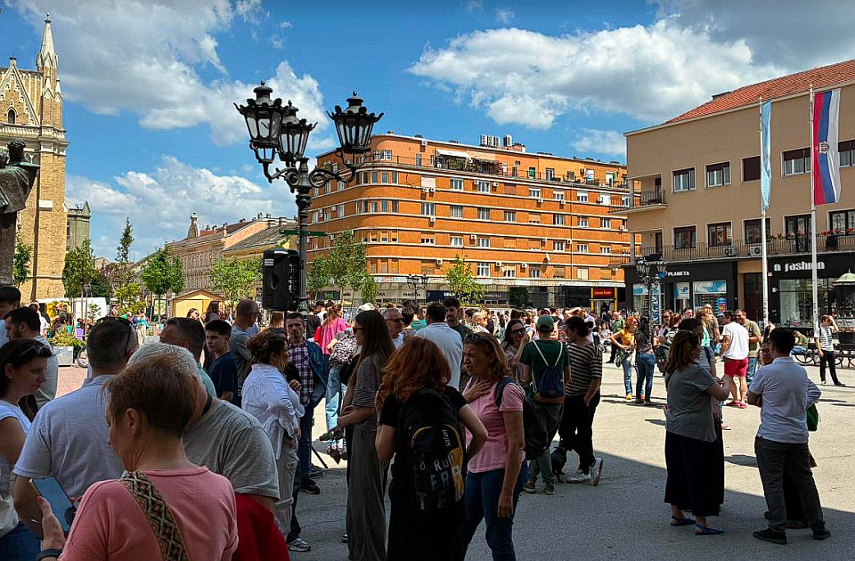 Protest roditelja učenika Jovine gimnazije, ponovo razgovarali sa Mićinom