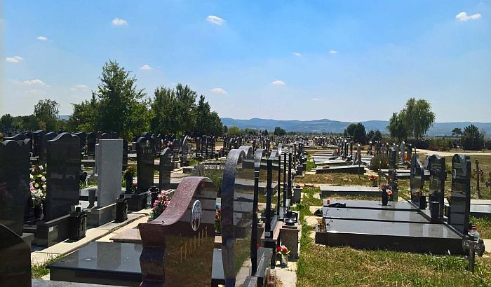 "Lisje" i sahranjivanje "Šiptara, Albanaca, Šiptara muslimanske veroispovesti"