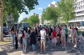 VIDEO: Građani i studenti blokirali Bulevar oslobođenja kod Prekršajnog suda