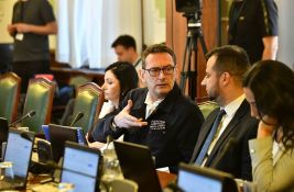 Sednica Odbora o REM-u bez opozicije: Bakarecu žao što ih nema - 