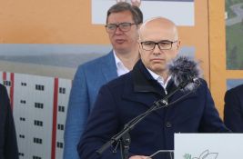 Vučević (predsednik SNS) o blokadama: Nećemo dozvoliti da parališu državu