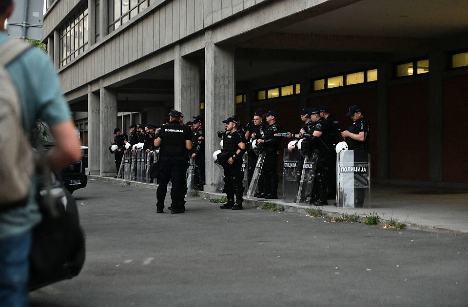 VIDEO: U Beogradu privedeno najmanje 16 ljudi, marice 