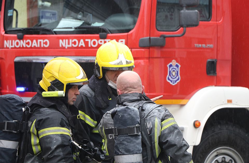 Novosadski vatrogasci ove godine spasili živote 65 ljudi 