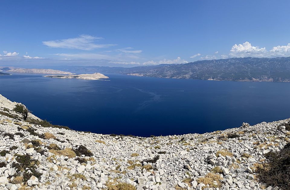 Pojačan saobraćaj u Hrvatskoj prema moru, gužva na naplatnim stanicama