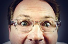 Večne hemikalije povezane sa bržim starenjem muškaraca srednjih godina, ali ne i žena