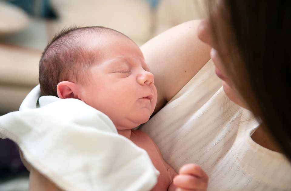 Mame su zakon: Pozdravljamo produžetak porodiljskog odsustva, treba menjati i način obračuna naknade