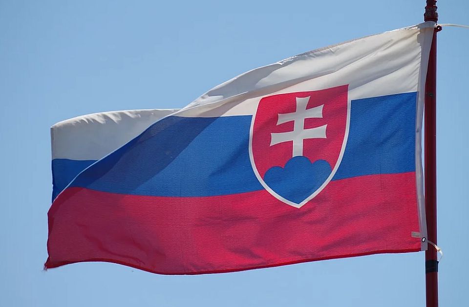 Slovačka izglasala nepoverenje novoj tehnokratskoj vladi 