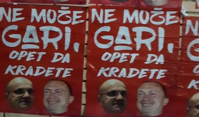 FOTO, VIDEO: Novosadski "tapet šou" - nastavljen rat plakatima