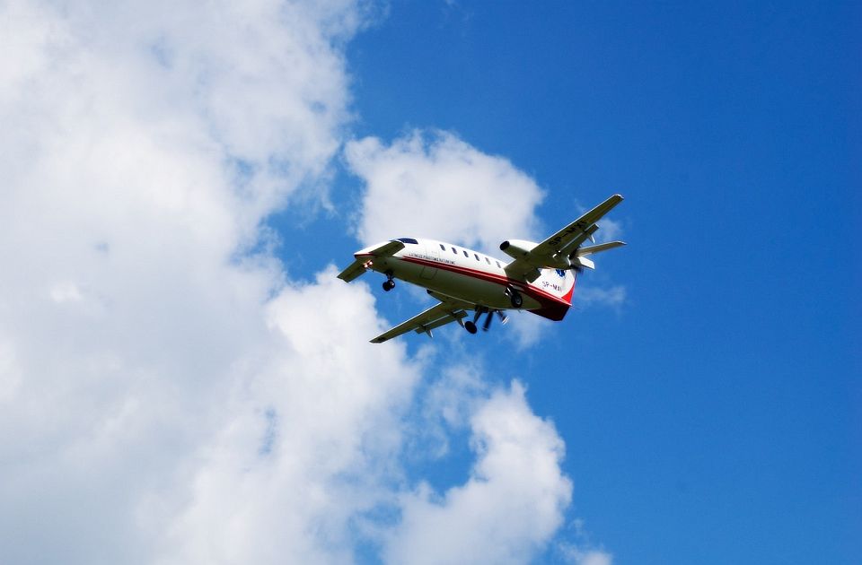 Odbijen za transport avionom hitne pomoći zbog viška kilograma