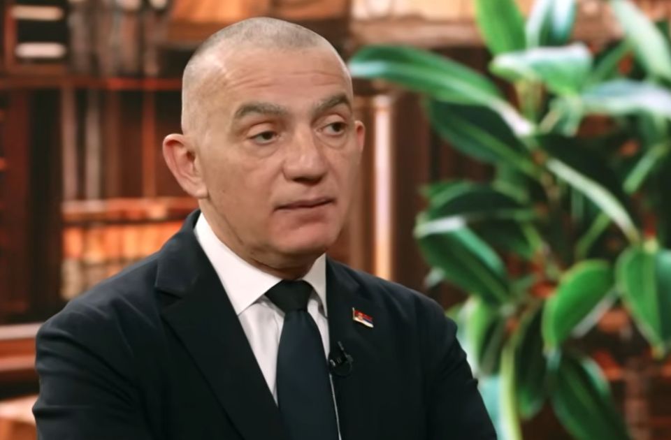 Ministarstvo pravde: Netačno da je Vujić dobio packe u Briselu