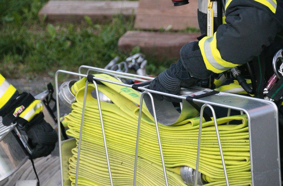 Požar na mestu komemoracije žrtvama požara u Kran Montani