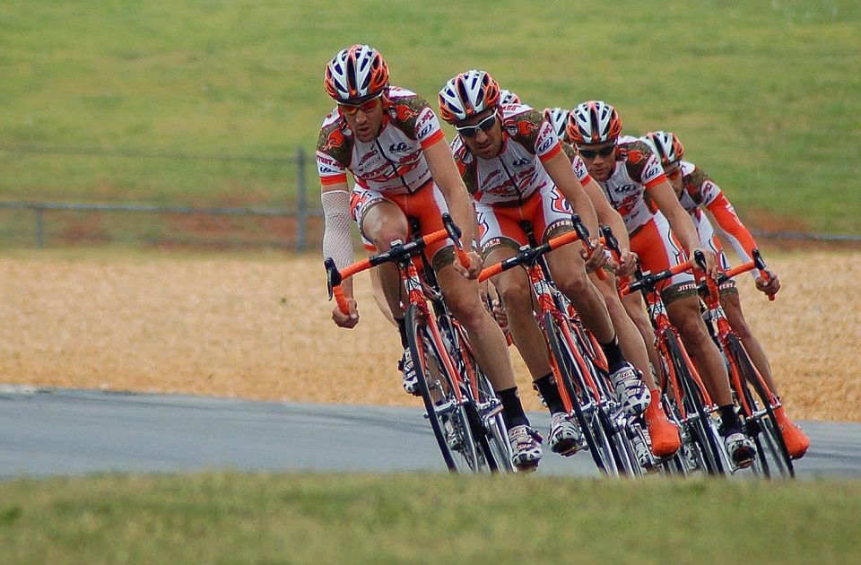 Danas se zatvara put od Banstola do Petrovaradina zbog biciklističke trke