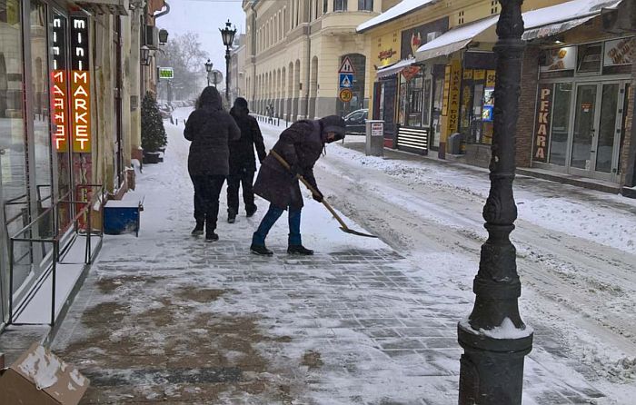 Sedmica pred nama snežna