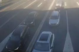 Pojačan saobraćaj ka izletištima i vikendicama, kamioni čekaju na granicama