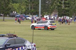 Vozač uleteo u grupu ragbi fanova u Australiji, 10 osoba povređeno