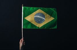 Brazilci sutra glasaju na predsedničkim i parlamentarnim izborima, očekuje se drugi krug