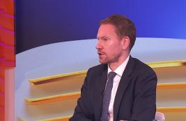 Antonijević: Nacionalni interes Srbije je ravnopravnost svih građana i građanki