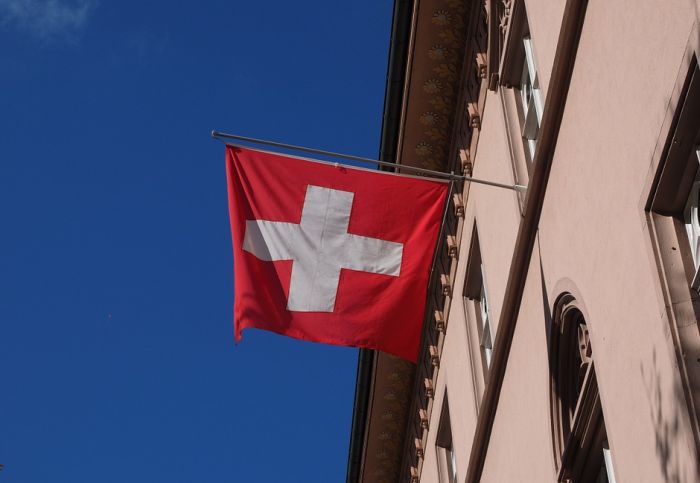 Švajcarci na referendumu odlučuju o kvalitetu hrane, burkama, biciklističkim stazama...