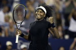 Venus Vilijams se vratila na teren u 46. godini: Pobedila 35. teniserku sveta