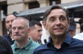 Vulin: EU nas je sklonila sa liste SNS, ali podržaćemo 