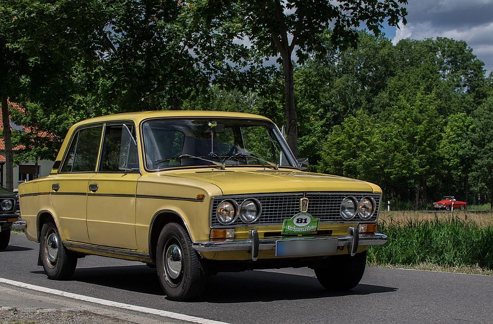 Prodaja automobila &#34;lada&#34; u Rusiji porasla za 92,2 odsto