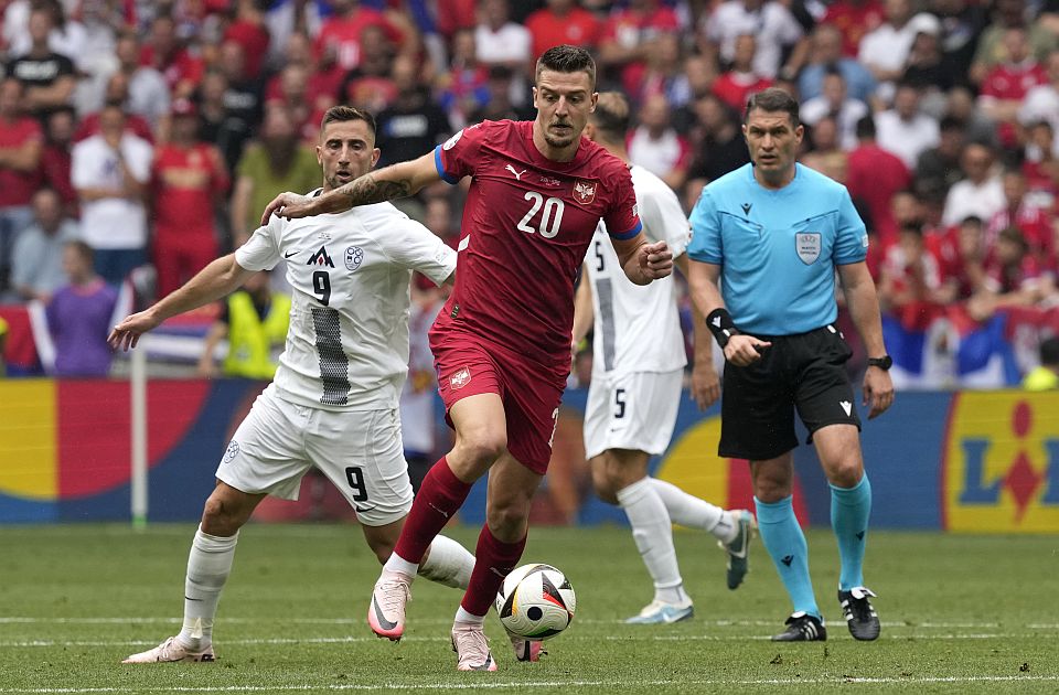 Srbija i dalje ima nade, Jović u poslednjoj sekundi doneo bod protiv Slovenije