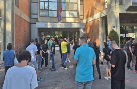 Slobodan univerzitet dekanu Filozofskog fakulteta: 
