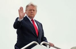 Većini Amerikanaca nisu jasni planovi Trampa: Tek svaki treći podržava rat sa Iranom
