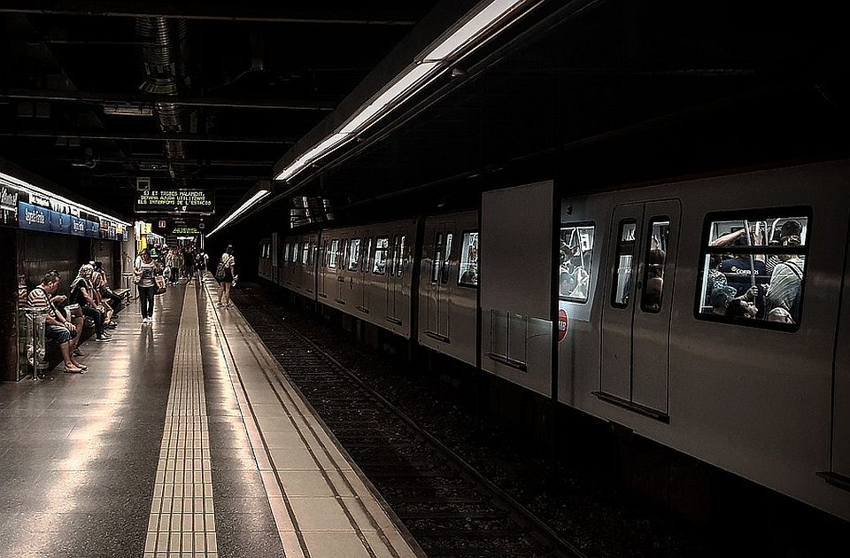 VIDEO Požar u metrou u Barseloni: Skoro 140 povređenih