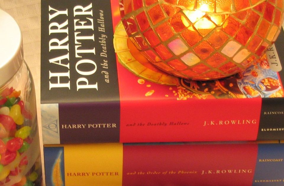 Redak primerak knjige "Hari Poter i kamen mudrosti" prodat za 93.000 evra