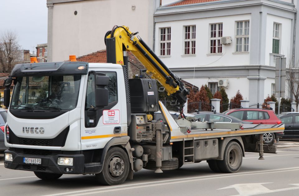 "Parking servis" kupio novog "pauka": Više od 30 miliona dinara