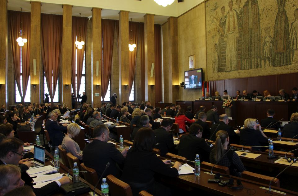 SPN: Ako sednica Skupštine Vojvodine nije prekinuta 9. februara, da li još onda traje?