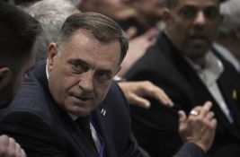 Izraelski zvaničnici zatražili od Dodika da napusti konferenciju o antisemitizmu