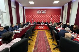 Dačićevi socijalisti jednoglasno za nastavak koalicije sa SNS i Vučićem