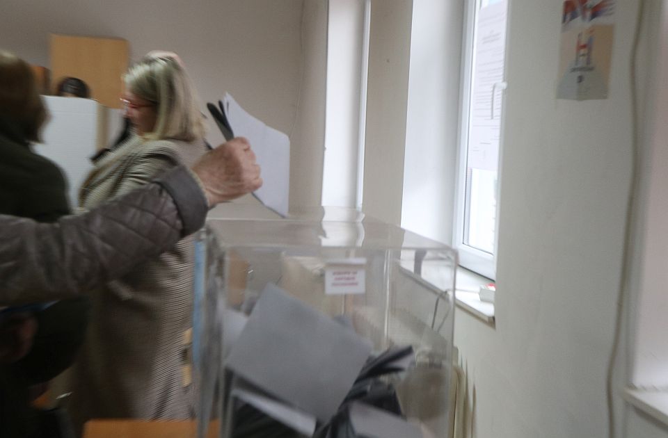 Opozicione stranke u Bačkoj Topoli potpisale sporazum o zajedničkom nastupu na lokalnim izborima 
