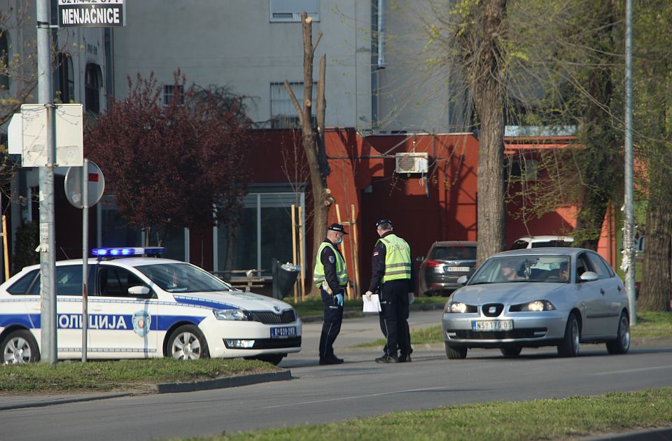 Novosadska policija iz saobraćaja isključila 11 vozača 
