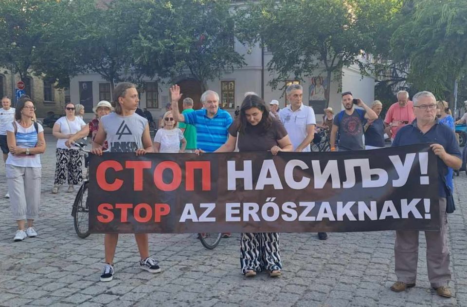  Protest protiv nasilja u Somboru na granici fizičkog obračuna: Meštani neće podršku opozicije