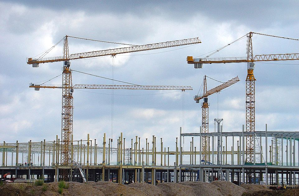 Pančevac osumnjičen za nelegalnu gradnju: Tužilaštvo traži šest meseci kućnog zatvora i 100.000 dinara kazne