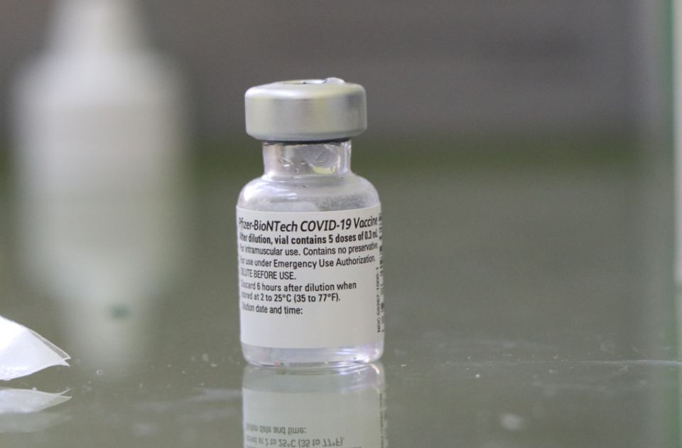 Američki imunolog Fauči: Deca od 5 godina bi uskoro mogla da primaju Fajzerovu vakcinu