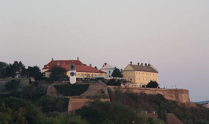 Danas počasna paljba na Petrovaradinskoj tvrđavi 