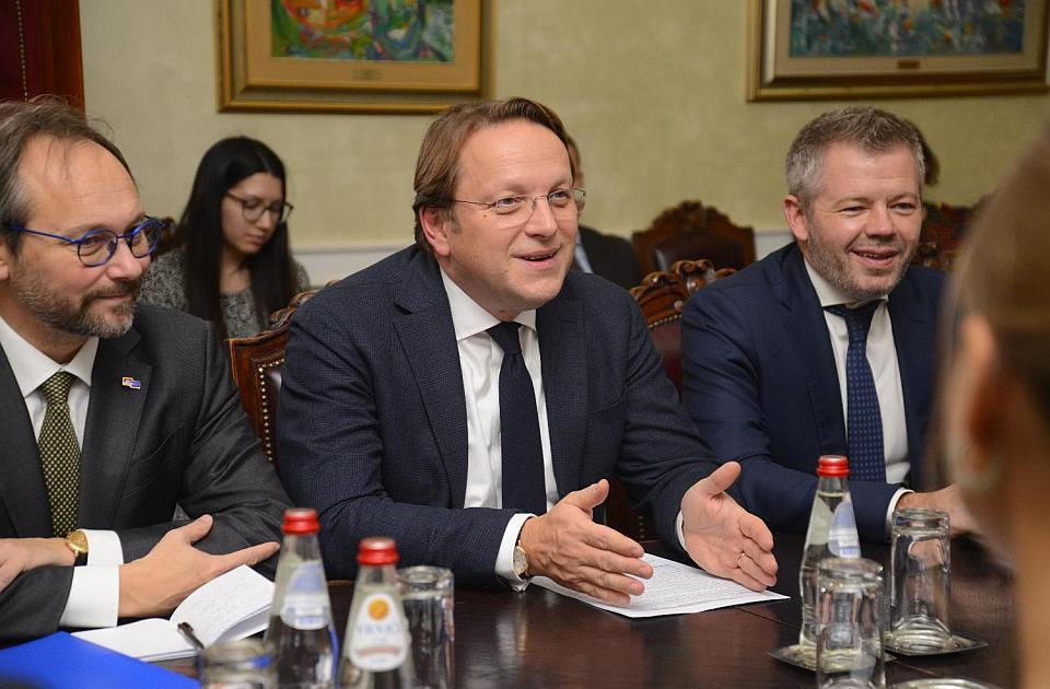 Srbija i EU potpisale sporazume o upravljanju migracijama i kontroli granica